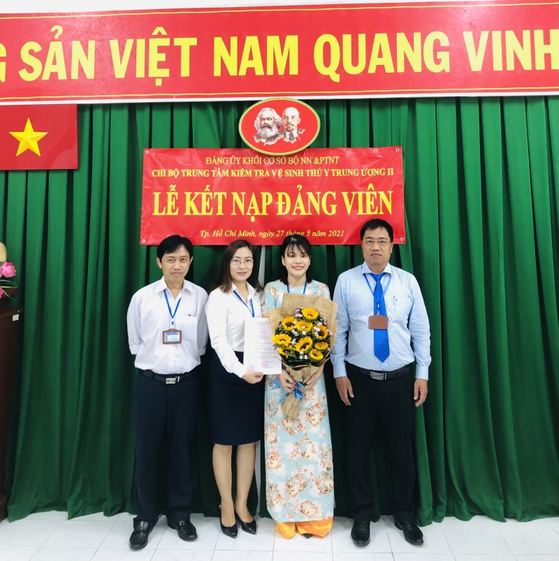 Lễ kết nạp Đảng viên mới